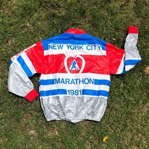 >>SOLD<< VINTAGE 80S NYC Marathon 1981